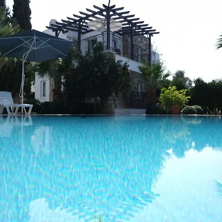 Mandalina Gardens